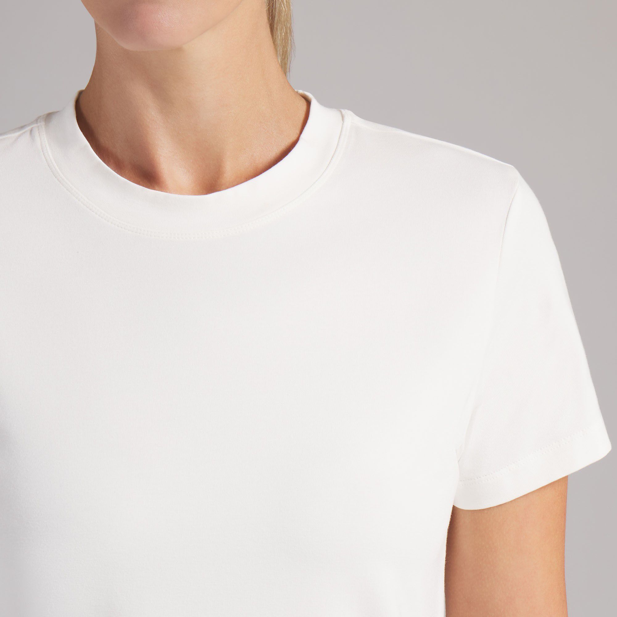 PUMA Women's Charlotte Modalon Performance Golf T-Shirt