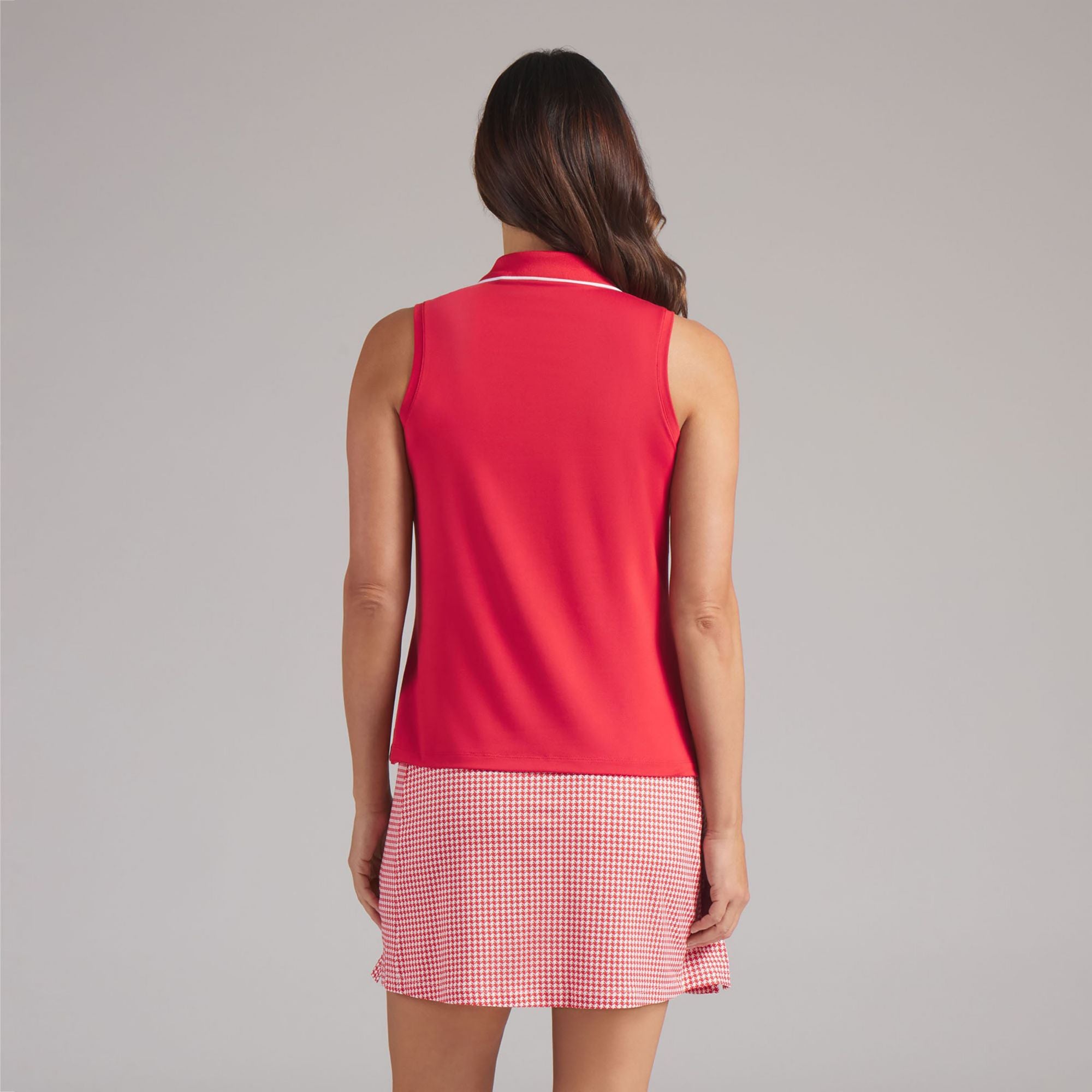 PUMA Women's CLOUDSPUN Essential Sleeveless Golf Polo