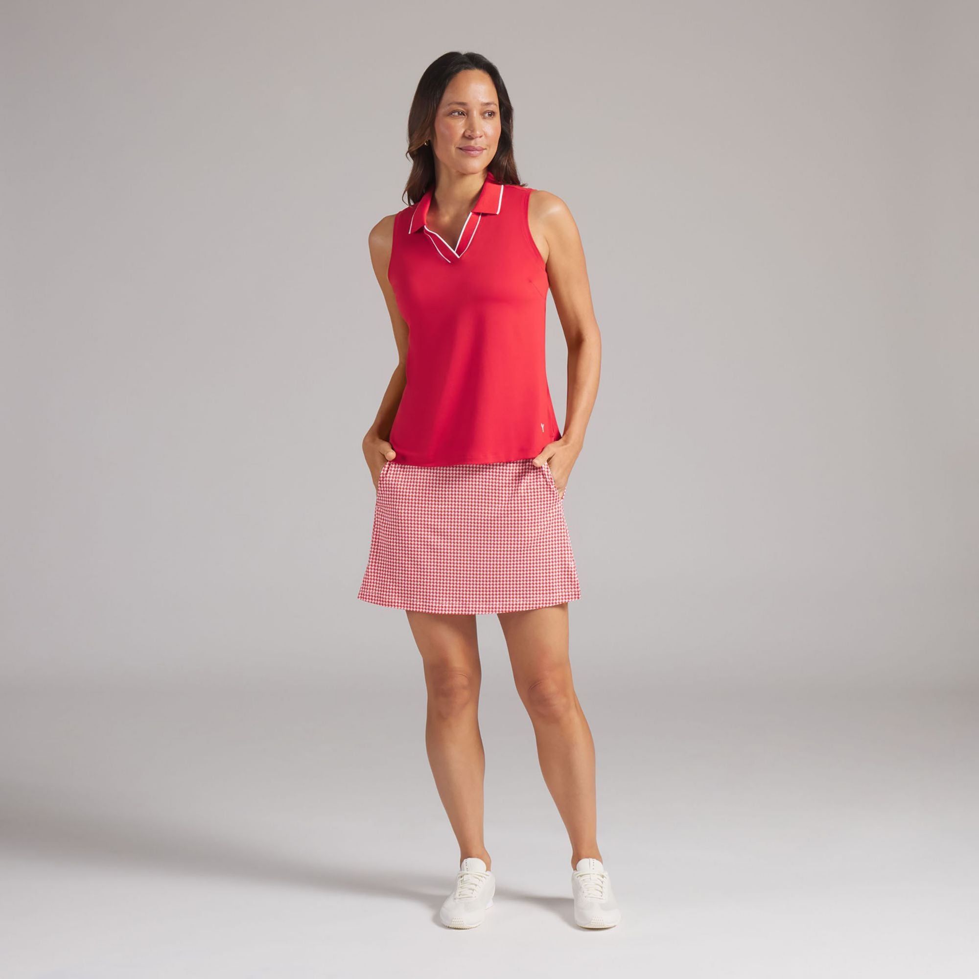 PUMA Women's CLOUDSPUN Essential Sleeveless Golf Polo